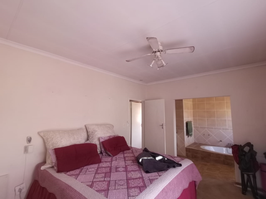 3 Bedroom Property for Sale in Vanderbijlpark CE 2 Gauteng
