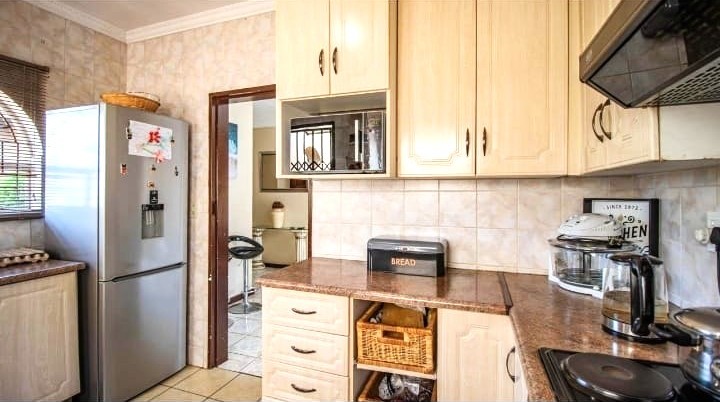 3 Bedroom Property for Sale in Dawn Park Gauteng