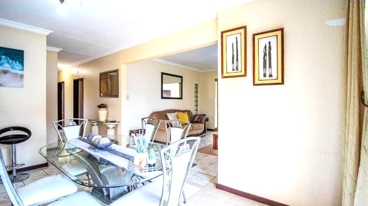 3 Bedroom Property for Sale in Dawn Park Gauteng