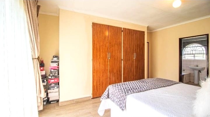 3 Bedroom Property for Sale in Dawn Park Gauteng