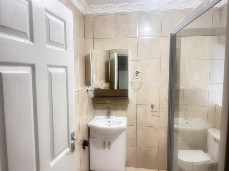 To Let 1 Bedroom Property for Rent in Albertville Gauteng
