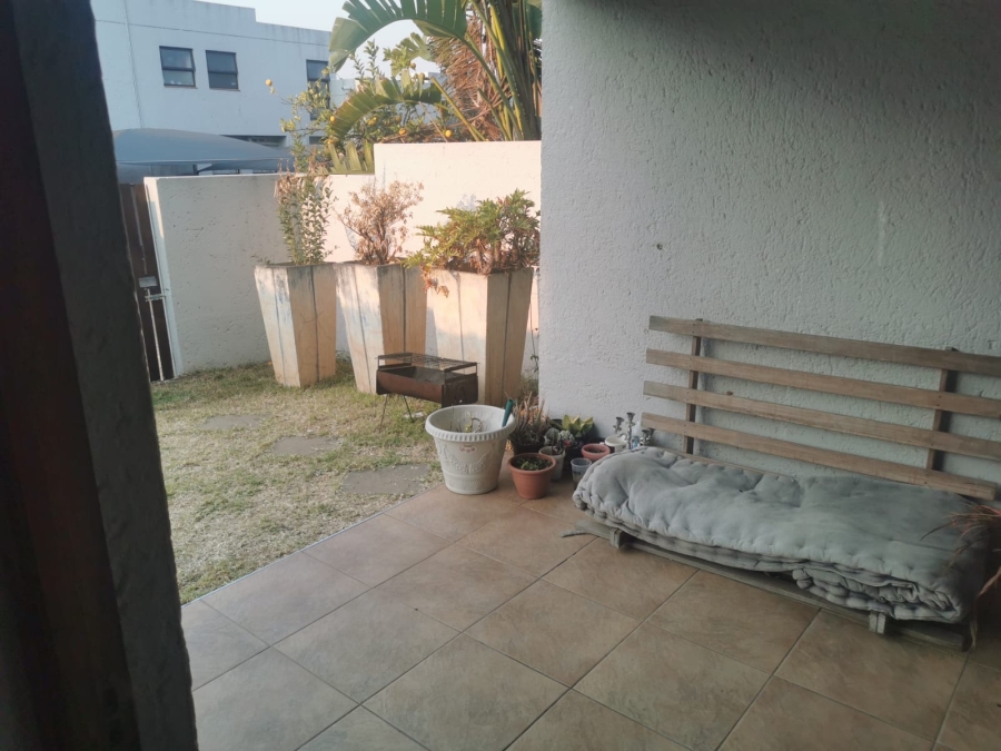 To Let 2 Bedroom Property for Rent in Paulshof Gauteng