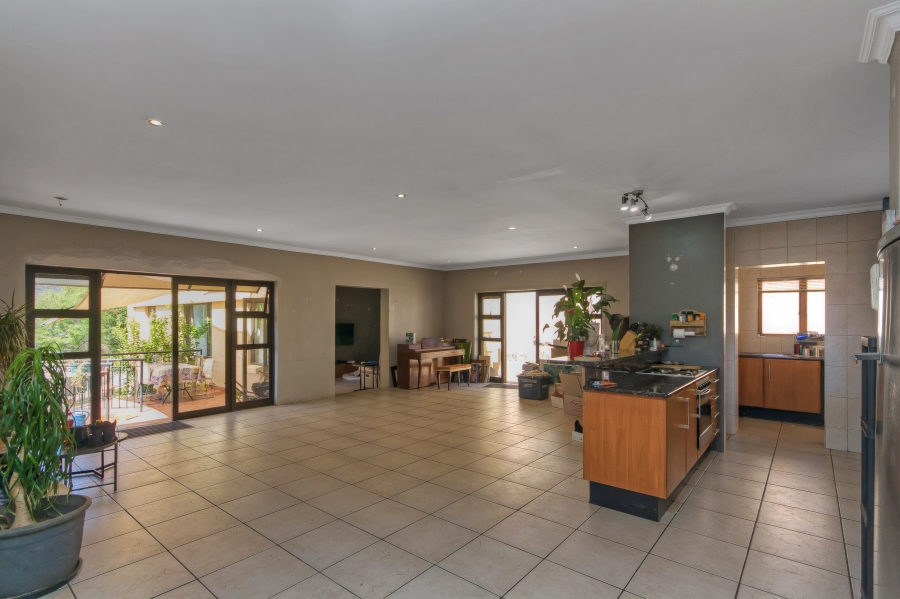 3 Bedroom Property for Sale in Mondeor Gauteng