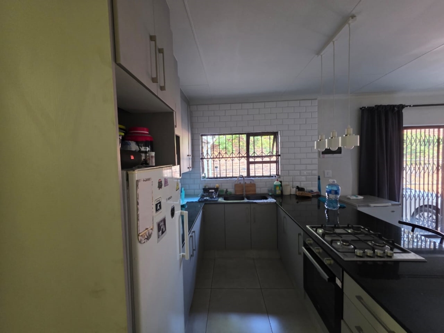 To Let 2 Bedroom Property for Rent in Bartlett Gauteng