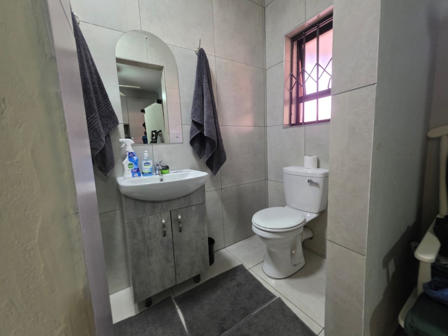 To Let 2 Bedroom Property for Rent in Bartlett Gauteng