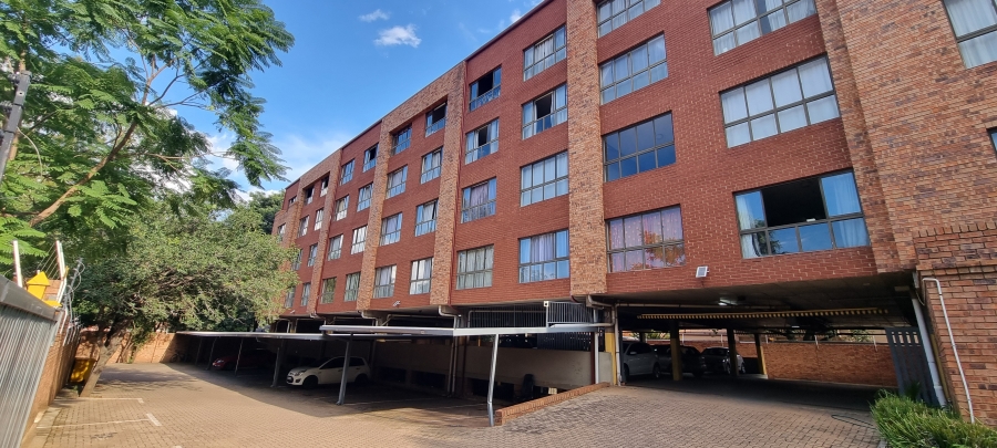 1 Bedroom Property for Sale in Hillcrest Gauteng