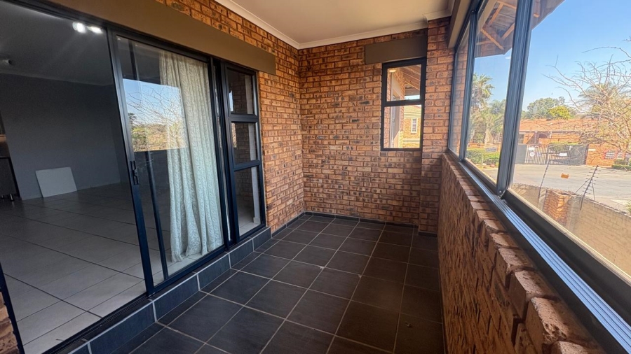 3 Bedroom Property for Sale in Ravenswood Gauteng