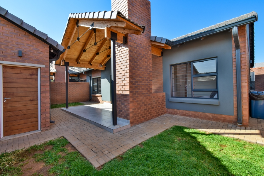 3 Bedroom Property for Sale in Olympus AH Gauteng