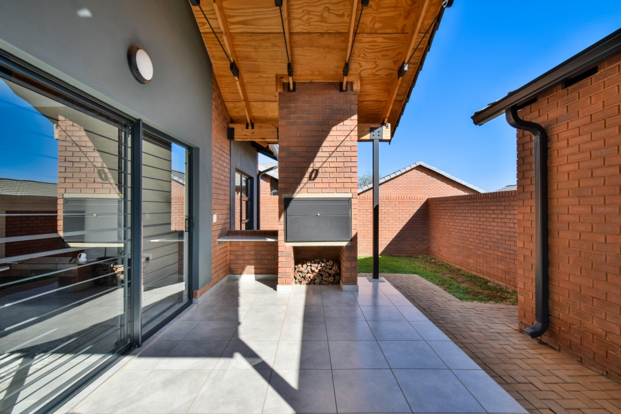 3 Bedroom Property for Sale in Olympus AH Gauteng