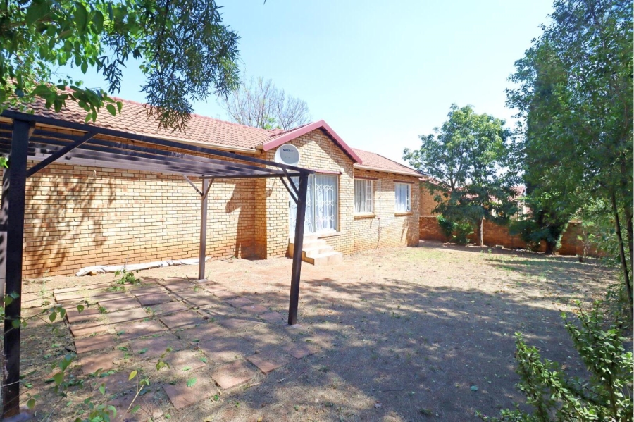 3 Bedroom Property for Sale in Kyalami Hills Gauteng