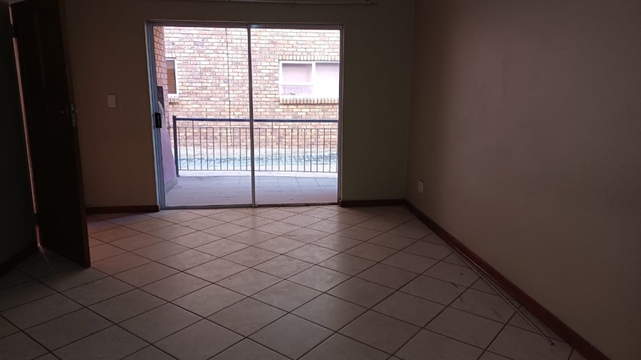 2 Bedroom Property for Sale in Halfway House Estates Gauteng