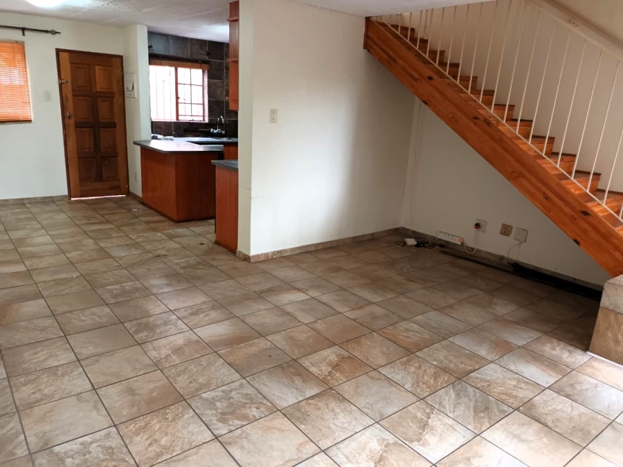 To Let 2 Bedroom Property for Rent in Moreleta Park Gauteng