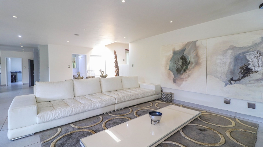 4 Bedroom Property for Sale in Strathavon Gauteng