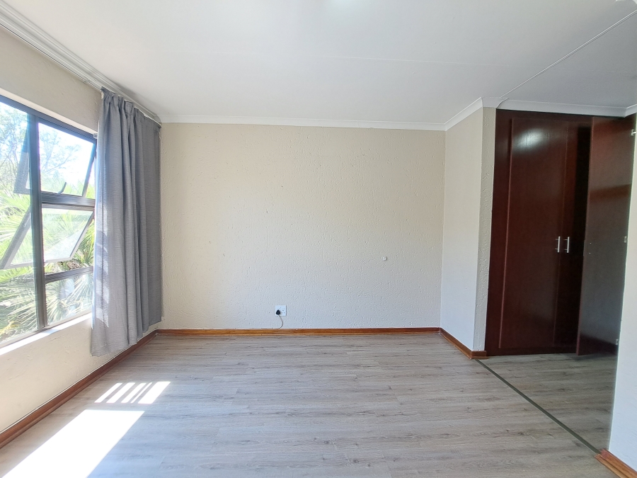 3 Bedroom Property for Sale in Morningside Manor Gauteng