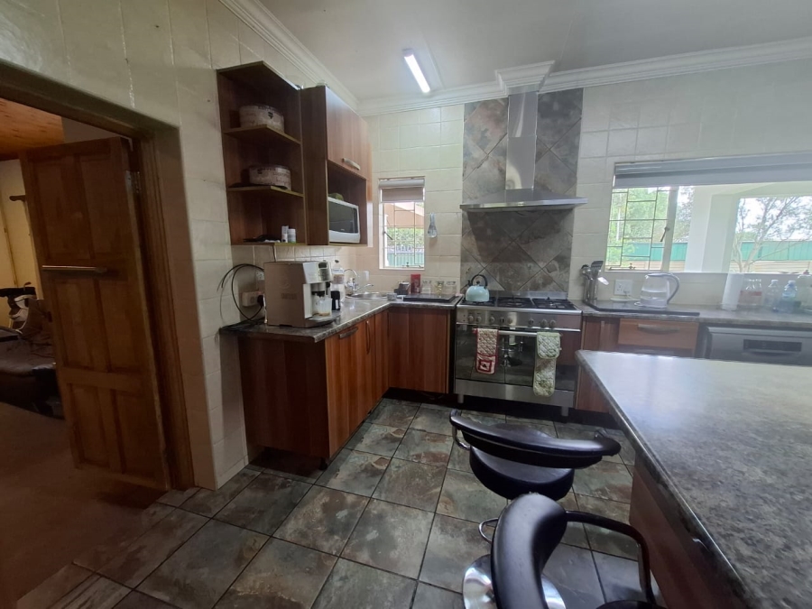 4 Bedroom Property for Sale in Meyerton Central Gauteng