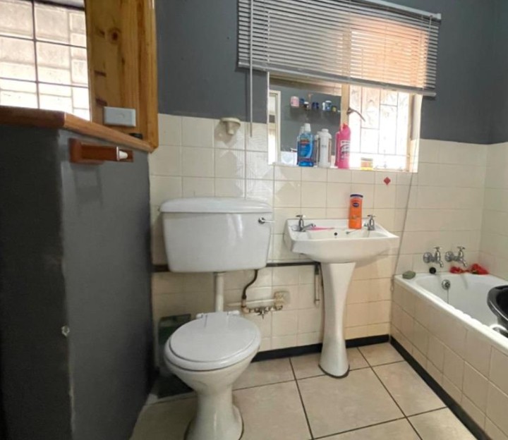 3 Bedroom Property for Sale in Meyerton Park Gauteng