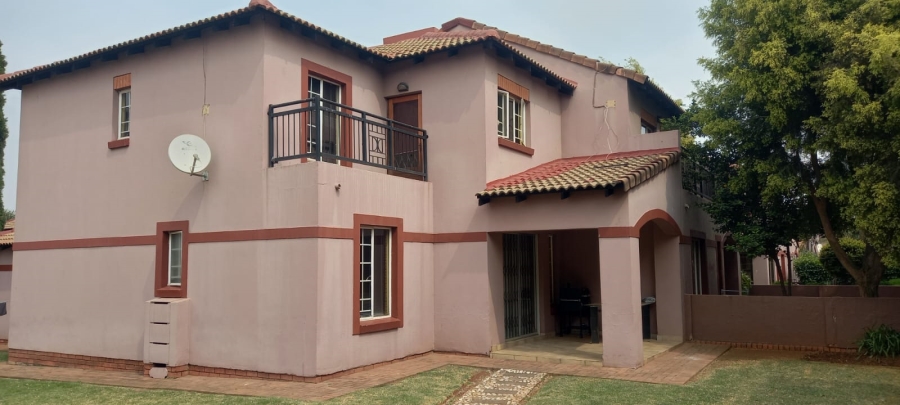 3 Bedroom Property for Sale in Castleview Gauteng