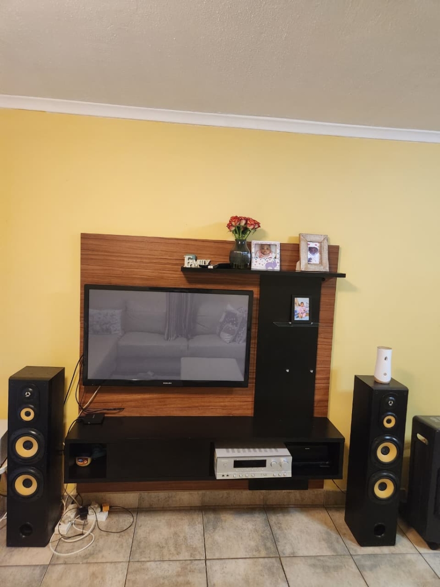 3 Bedroom Property for Sale in Castleview Gauteng