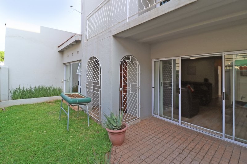 To Let 3 Bedroom Property for Rent in Fairland Gauteng