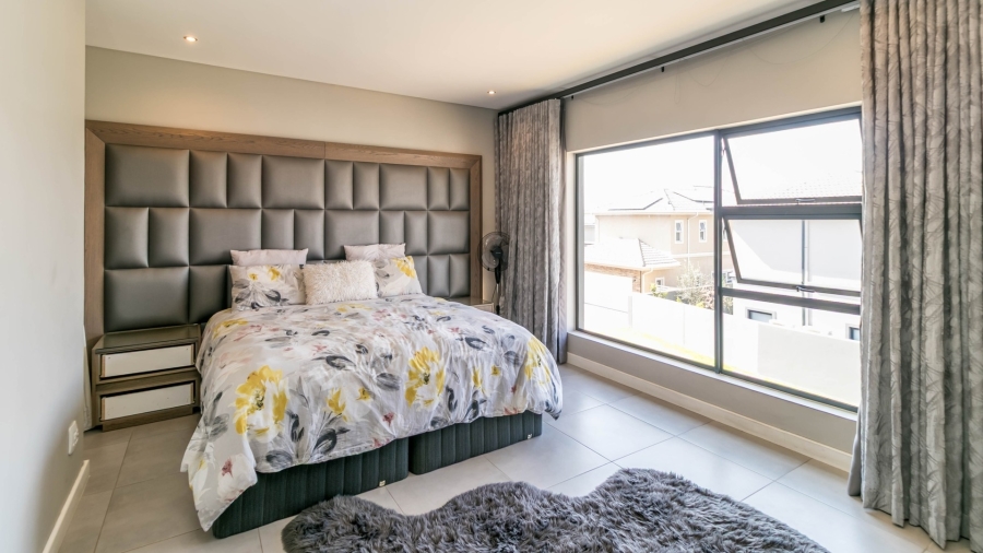 3 Bedroom Property for Sale in Olivedale Gauteng