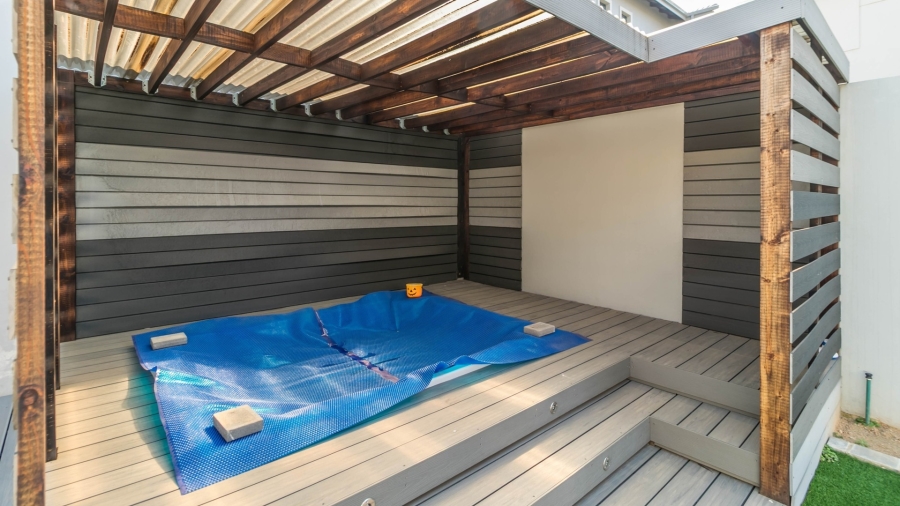 3 Bedroom Property for Sale in Olivedale Gauteng