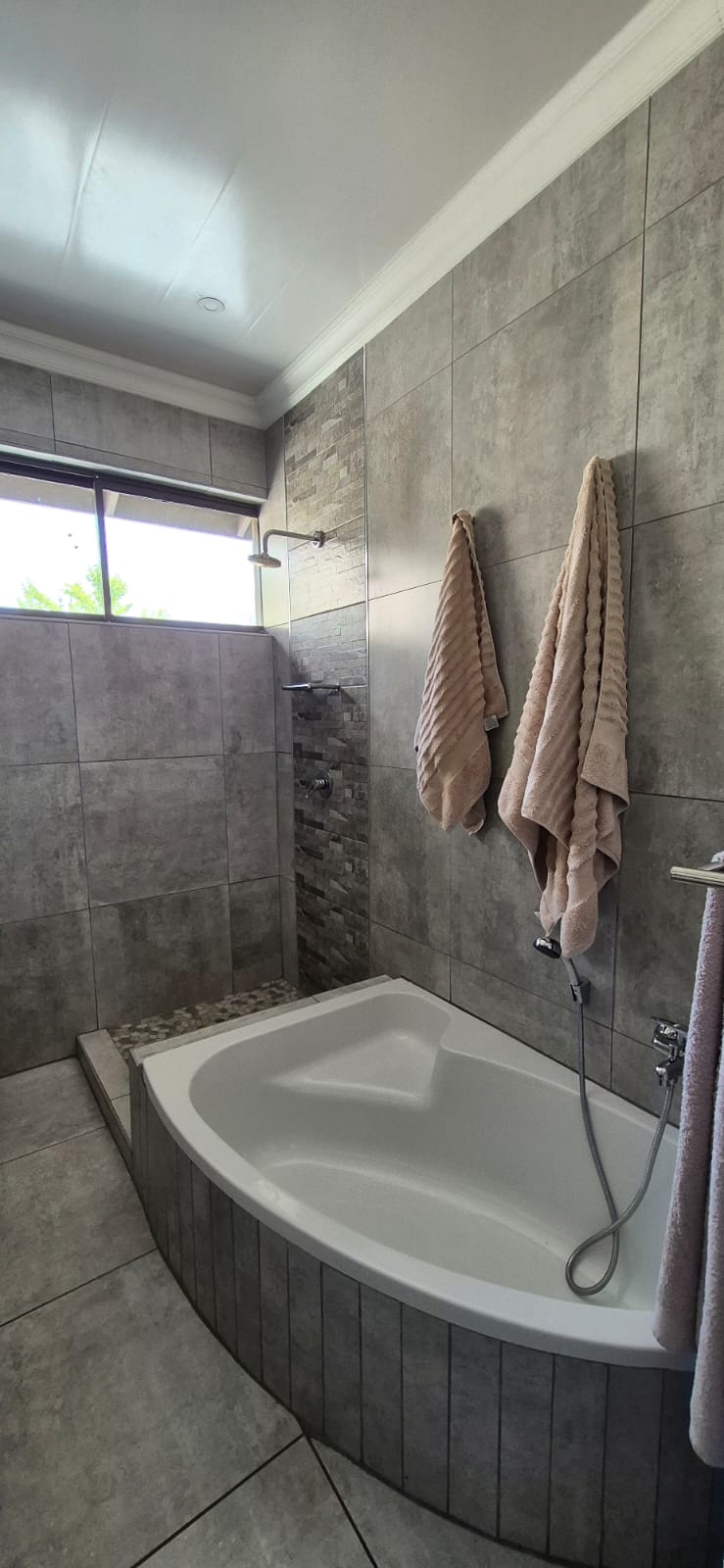 2 Bedroom Property for Sale in Meyerton Central Gauteng