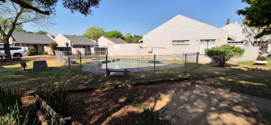 2 Bedroom Property for Sale in Meyerton Central Gauteng