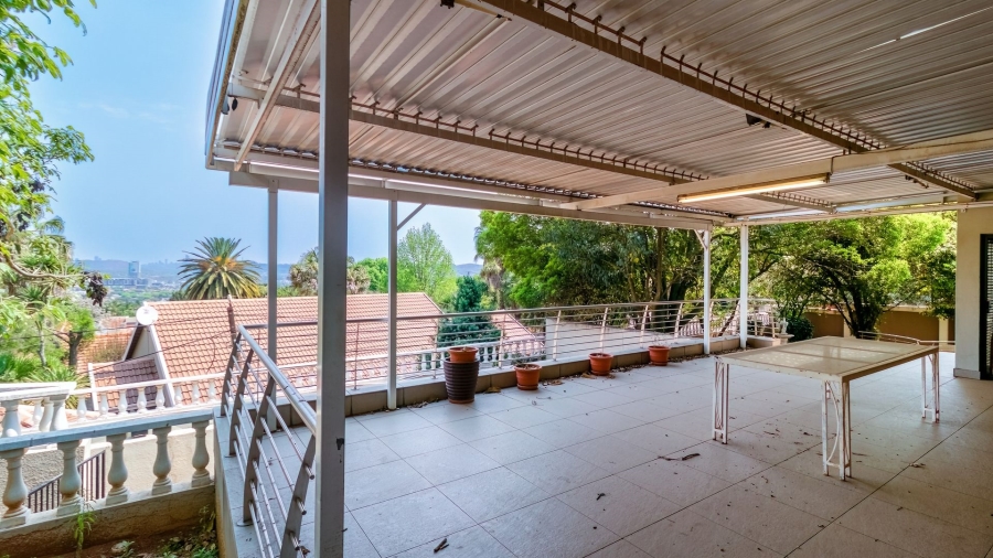 8 Bedroom Property for Sale in Bedfordview Gauteng