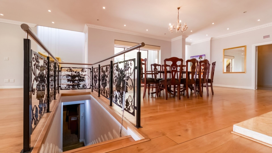 8 Bedroom Property for Sale in Bedfordview Gauteng