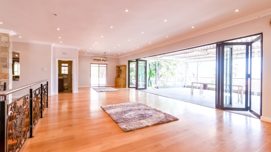 8 Bedroom Property for Sale in Bedfordview Gauteng