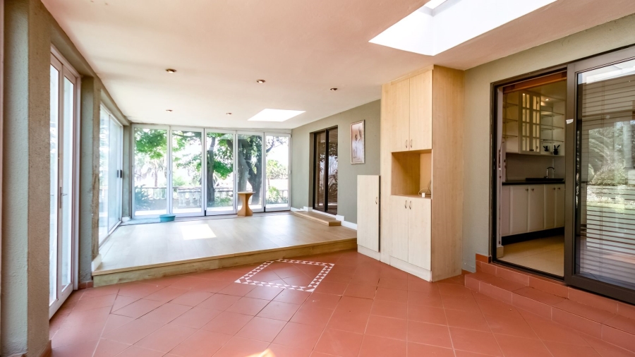 8 Bedroom Property for Sale in Bedfordview Gauteng