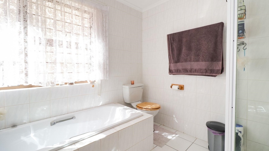 3 Bedroom Property for Sale in Rivonia Gauteng