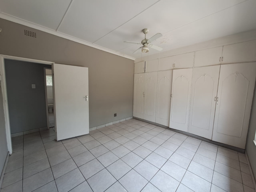 To Let 3 Bedroom Property for Rent in Three Rivers Gauteng