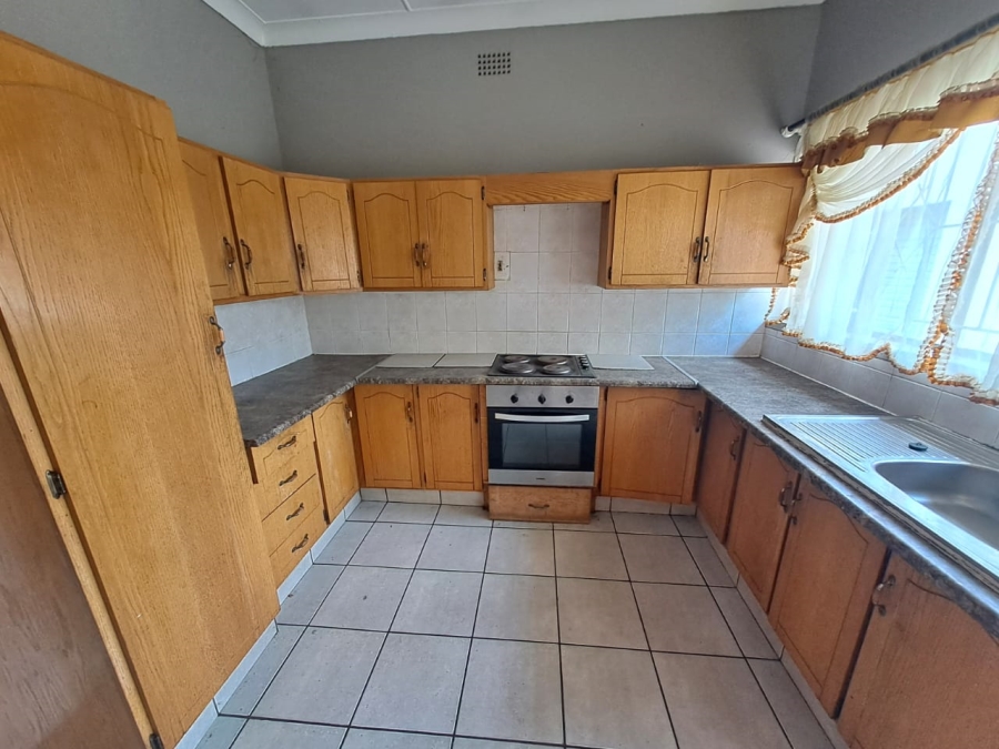 To Let 3 Bedroom Property for Rent in Three Rivers Gauteng