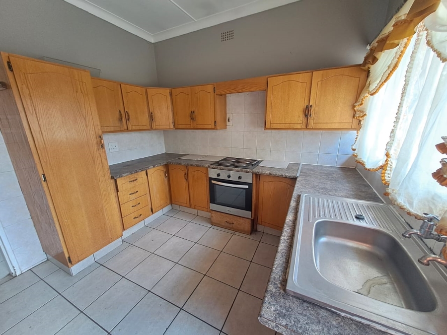 To Let 3 Bedroom Property for Rent in Three Rivers Gauteng