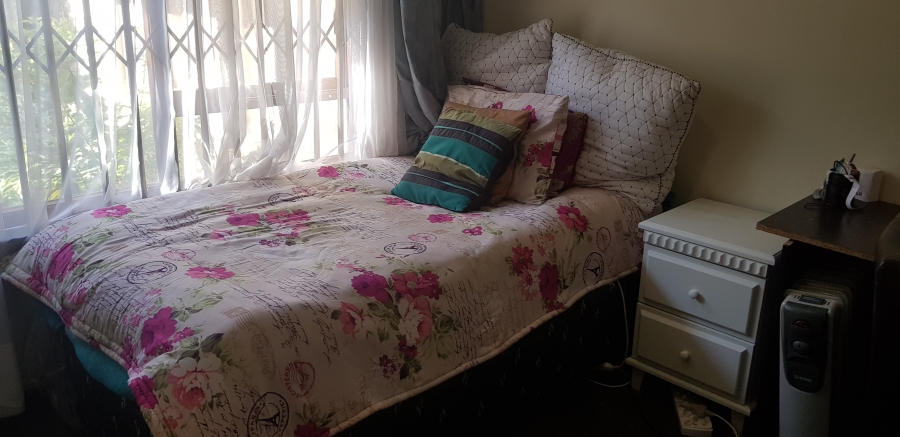 To Let 3 Bedroom Property for Rent in Brackenhurst Gauteng