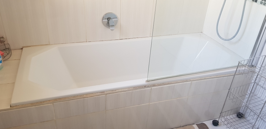 To Let 3 Bedroom Property for Rent in Brackenhurst Gauteng