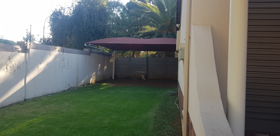 To Let 3 Bedroom Property for Rent in Brackenhurst Gauteng
