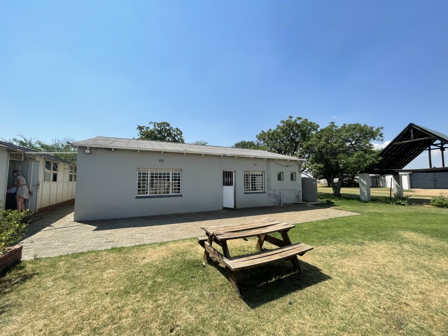 Commercial Property for Sale in Rietfontein AH Gauteng
