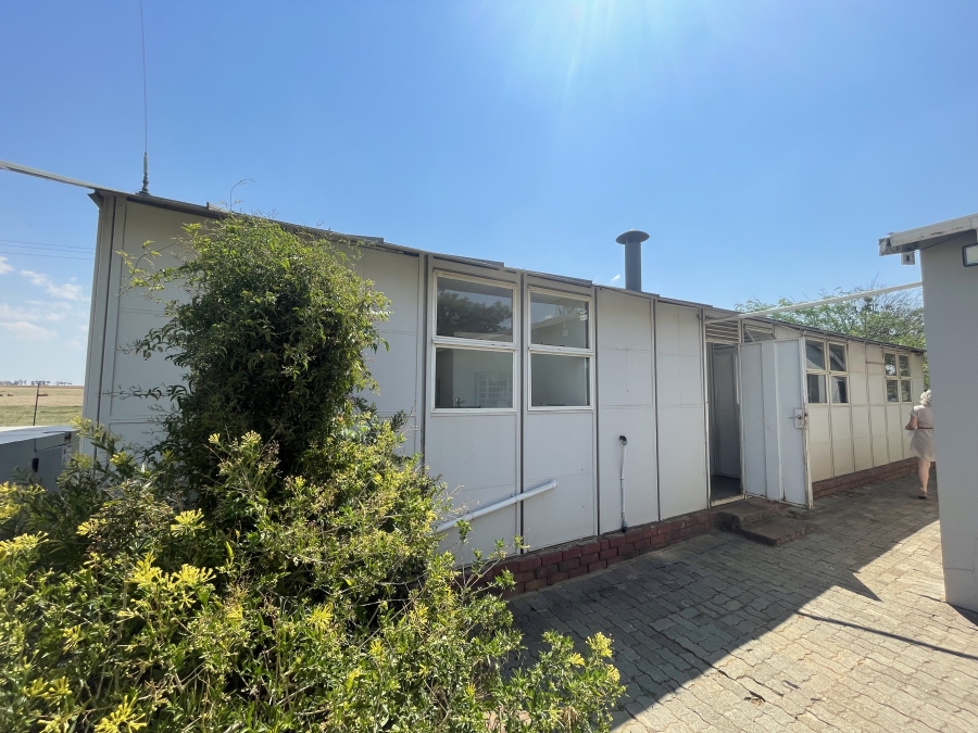 Commercial Property for Sale in Rietfontein AH Gauteng
