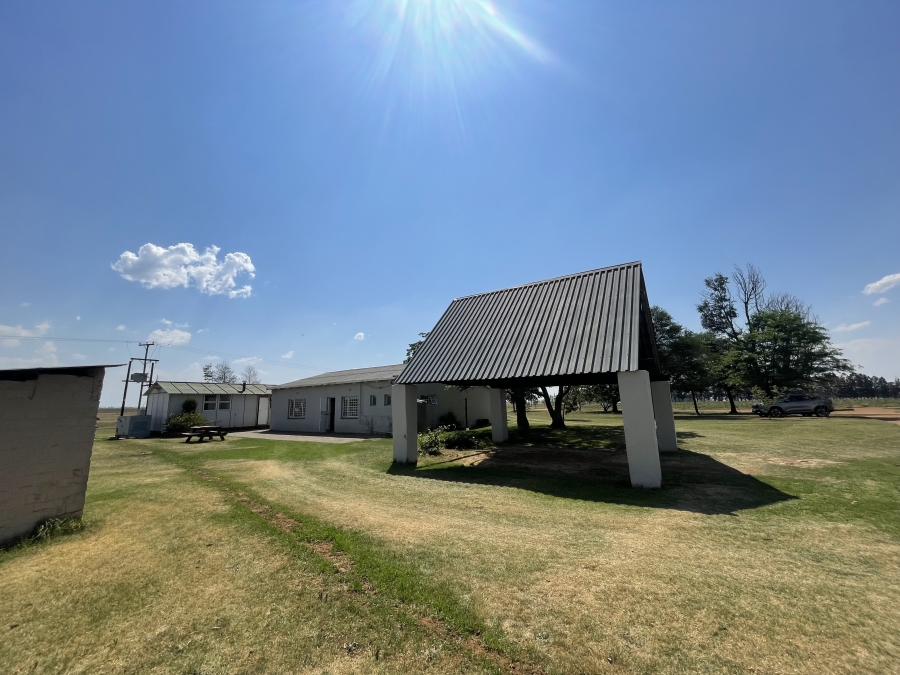 Commercial Property for Sale in Rietfontein AH Gauteng