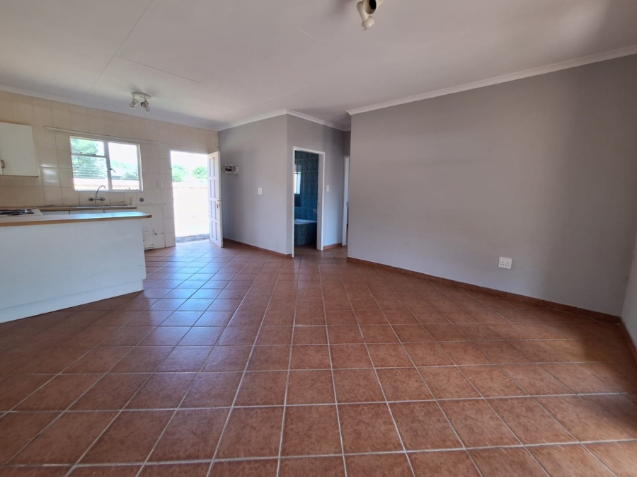 2 Bedroom Property for Sale in Rensburg Gauteng