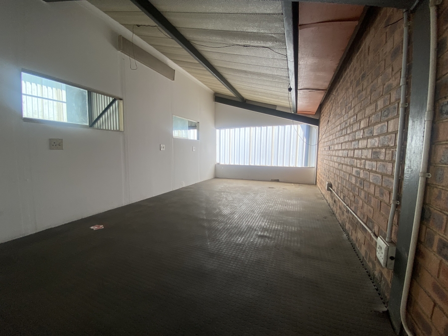 To Let Commercial Property for Rent in Sebenza Gauteng