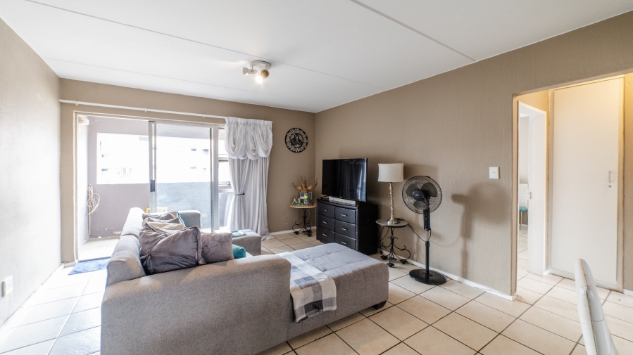 To Let 2 Bedroom Property for Rent in Vorna Valley Gauteng