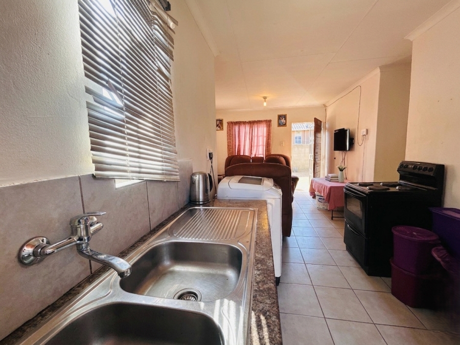 3 Bedroom Property for Sale in Savanna City Gauteng