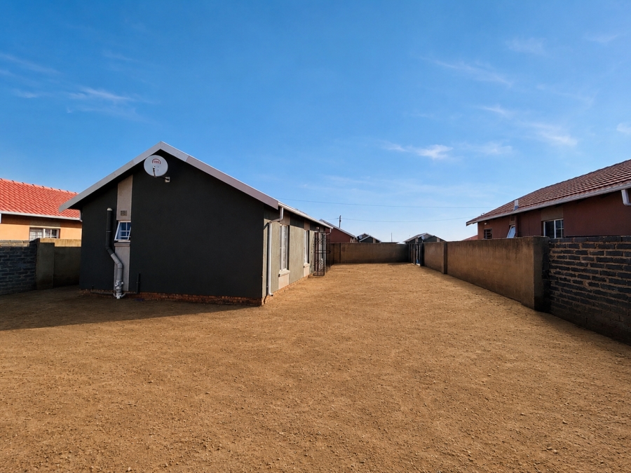 3 Bedroom Property for Sale in Savanna City Gauteng