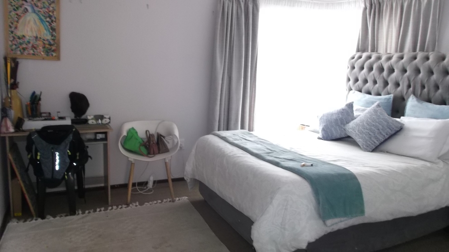 1 Bedroom Property for Sale in Willowbrook Gauteng