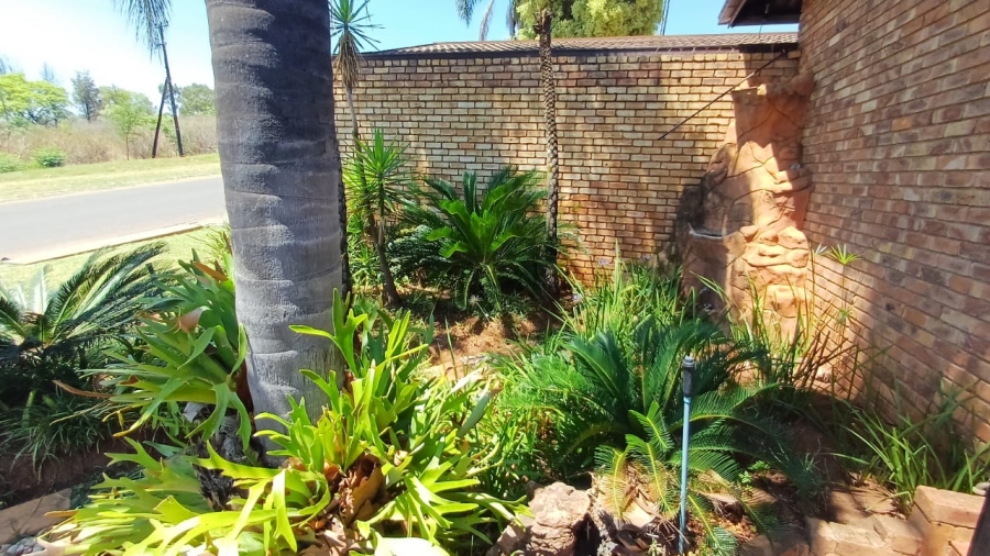 4 Bedroom Property for Sale in Amandasig Gauteng