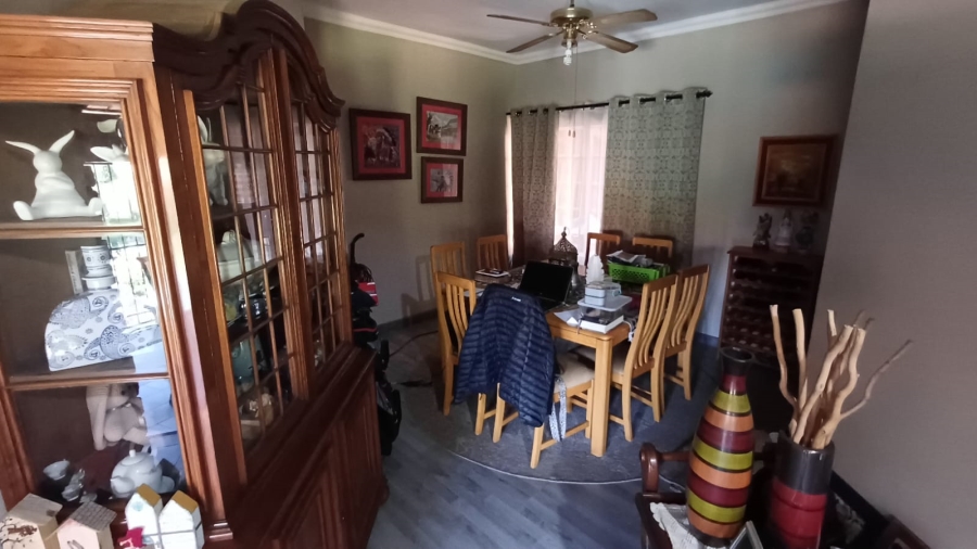 4 Bedroom Property for Sale in Amandasig Gauteng