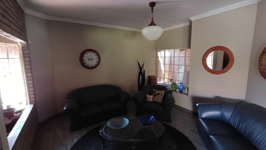 4 Bedroom Property for Sale in Amandasig Gauteng